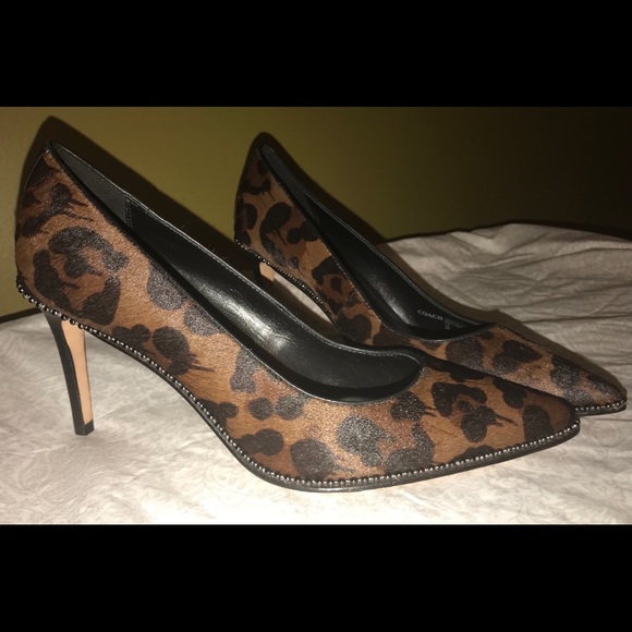 coach beaded pumps